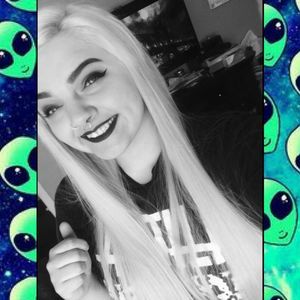 Meet your Posher, Shade